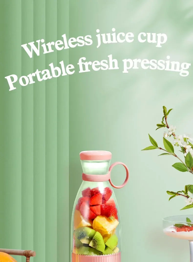 Portable Blender: USB-C Rechargeable Personal Juicer