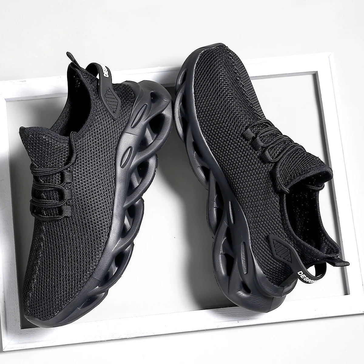 Unisex Breathable Mesh Sneakers with 3cm Height Advantage